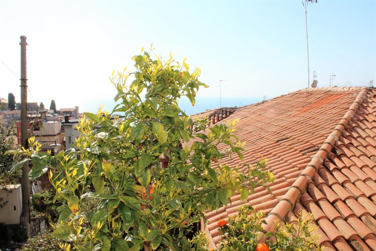 Apartamento Taormina Casa Sarina Exterior foto